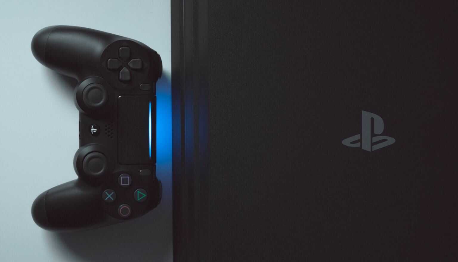 When did the PS4 Come Out? 